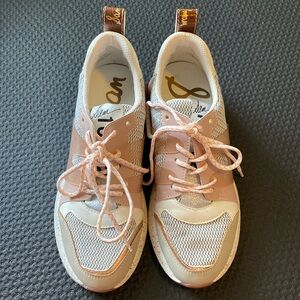 Sam Edelman EUC sneakers